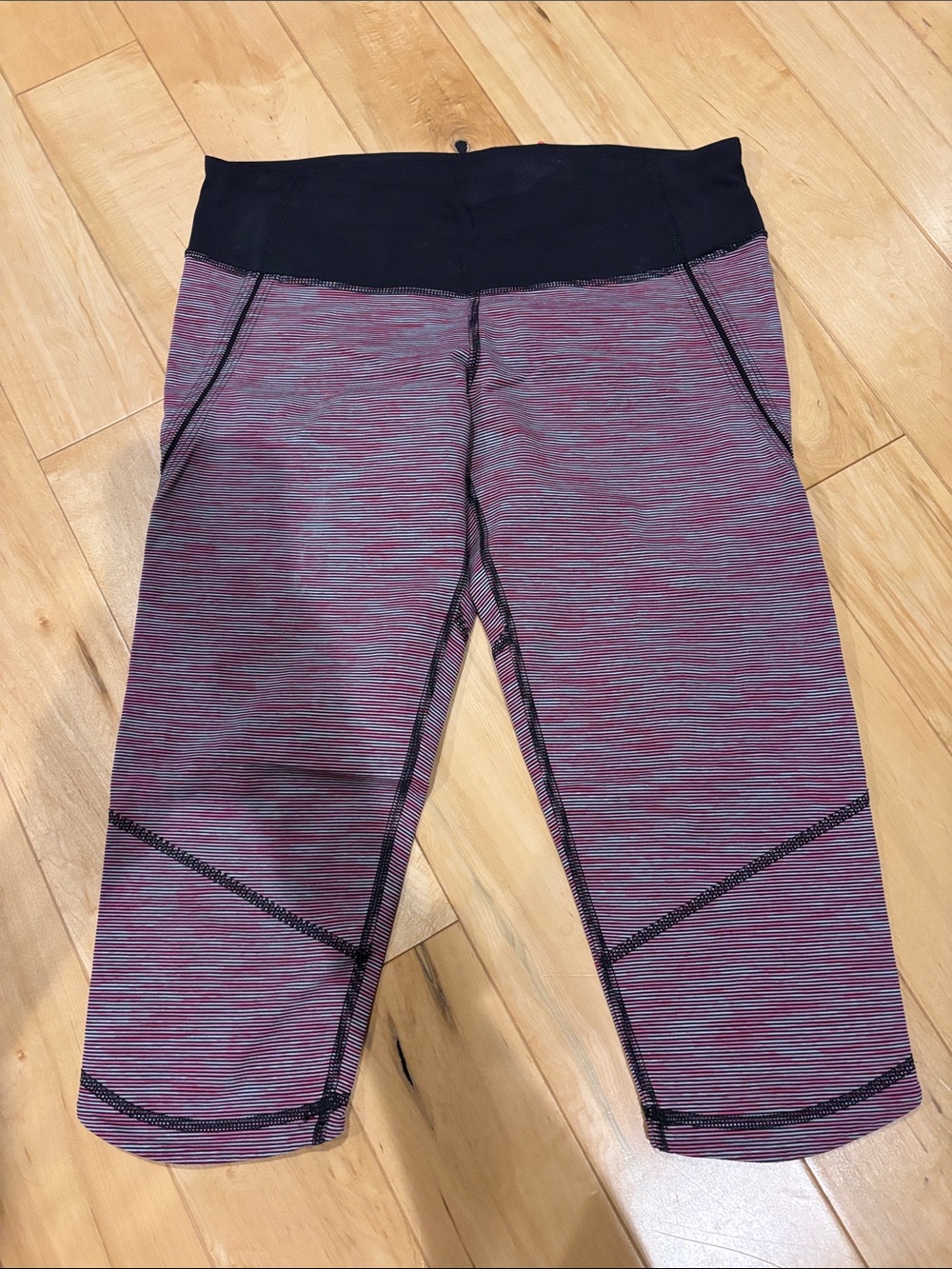 Lululemon capris